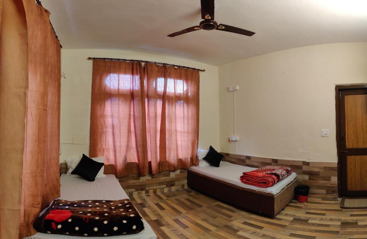 Moustache Mcleodganj Hostel McLeod Ganj Ngoại thất bức ảnh